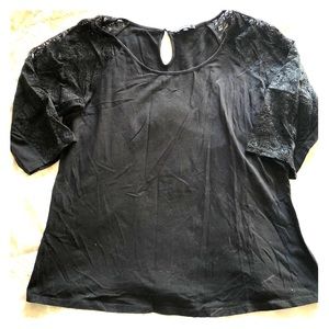 Black 3/4 Length Lace Sleeve Top w/ Keyhole Back